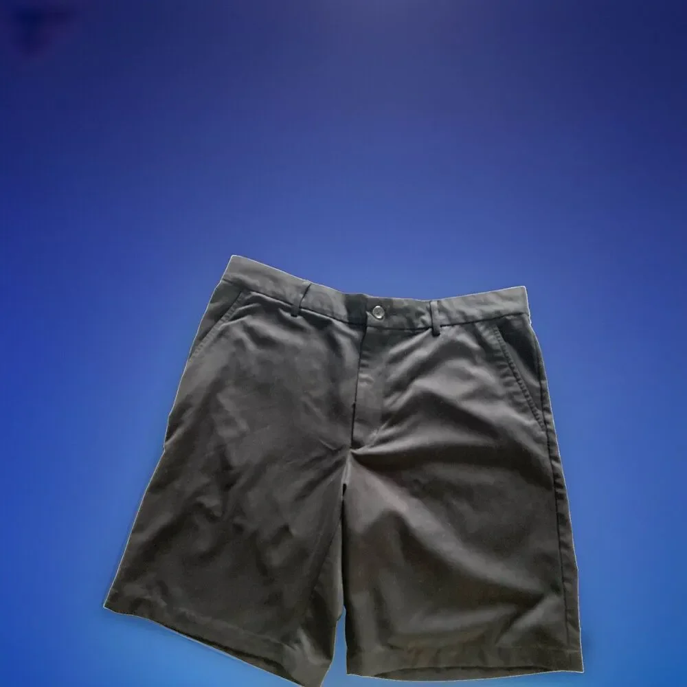 Greg Norman for Tasso Ella Golf Shorts Size 34 Logo Black Excellent Condition